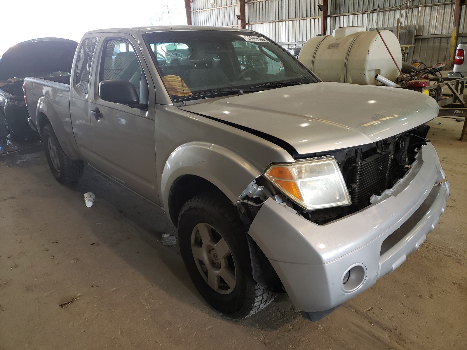 NISSAN FRONTIER K 2005 with VIN 1N6BD06T25C457975 - Photo from auction