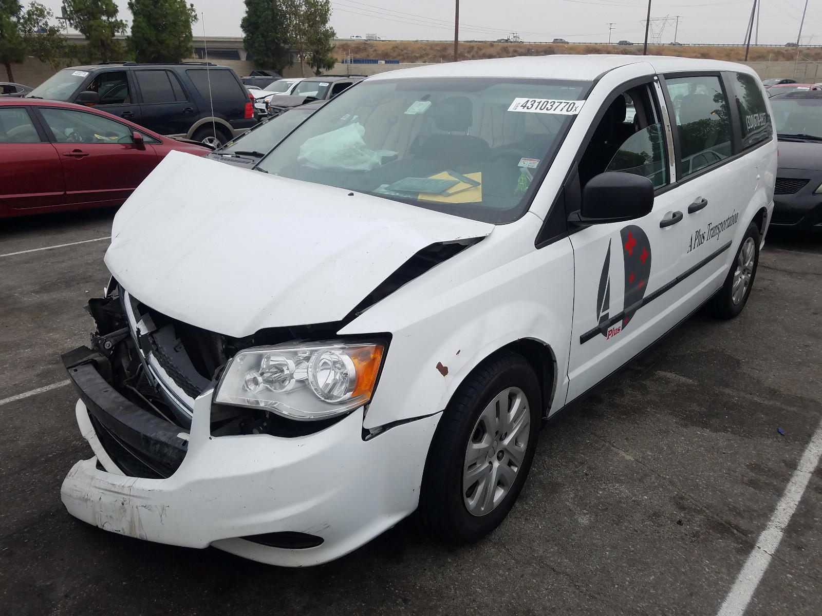 Photo 2 from auction – 2016 DODGE GRAND CARA with VIN 2C4RDGBG5GR144822