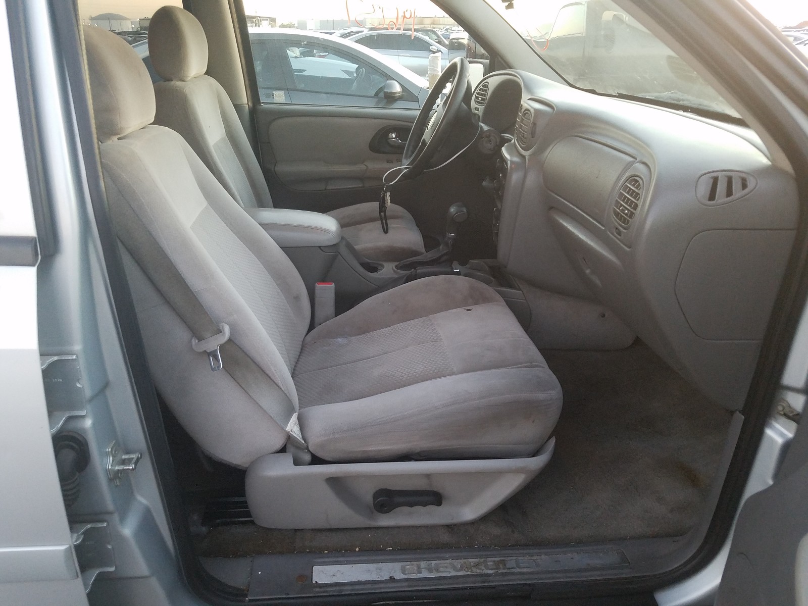 Photo 5 from auction – 2008 CHEVROLET TRAILBLAZE with VIN 1GNDS13S382108554