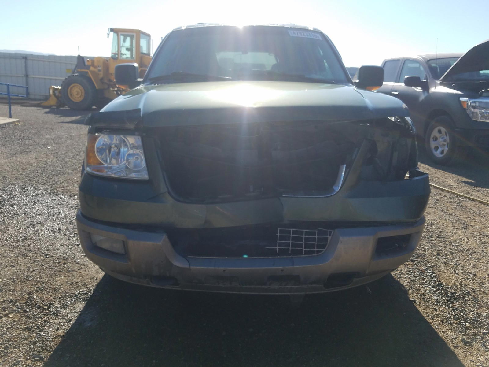 Photo 9 from auction – 2004 FORD EXPEDITION with VIN 1FMFU18L84LA17566