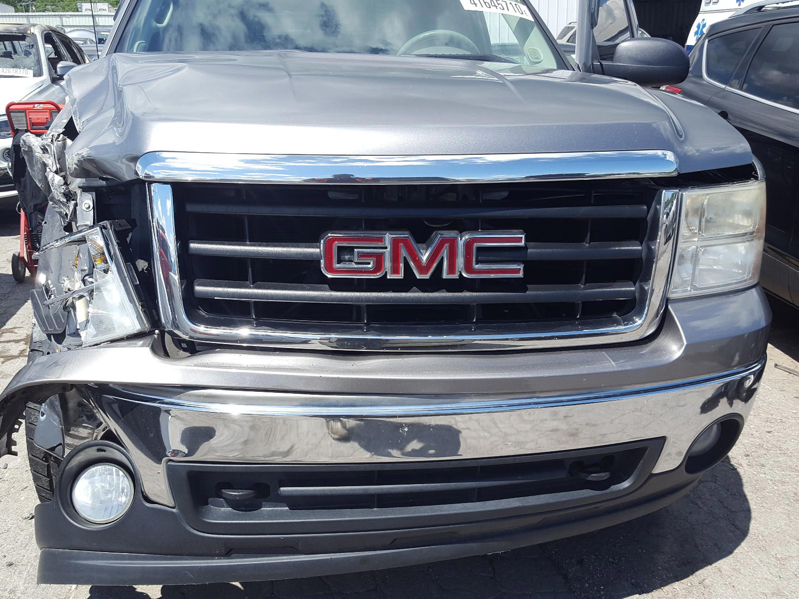 Photo 7 from auction – 2008 GMC SIERRA K15 with VIN 3GTEK13J48G221702