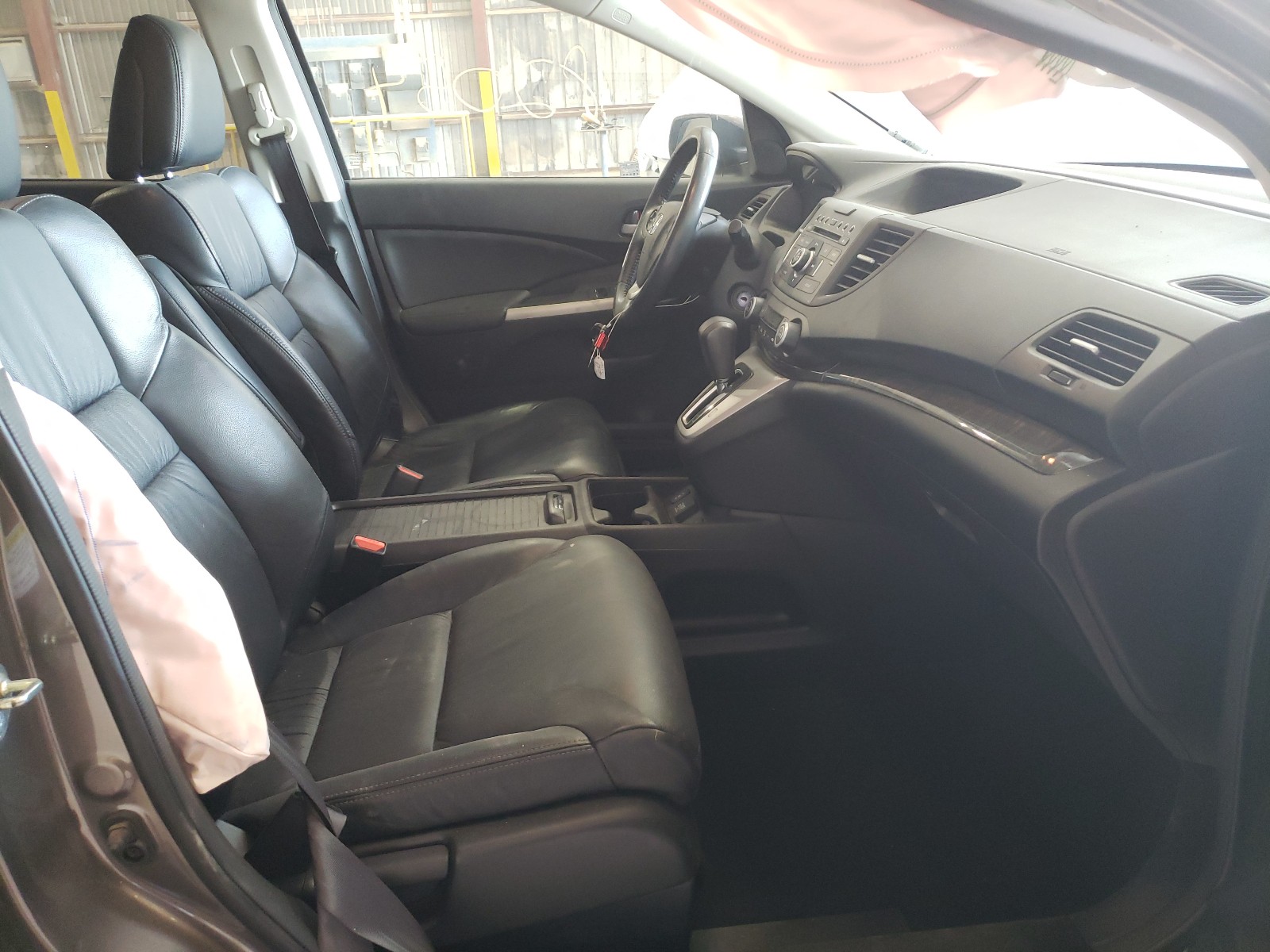 Photo 5 from auction – 2014 HONDA CR-V EXL with VIN 2HKRM3H75EH533986