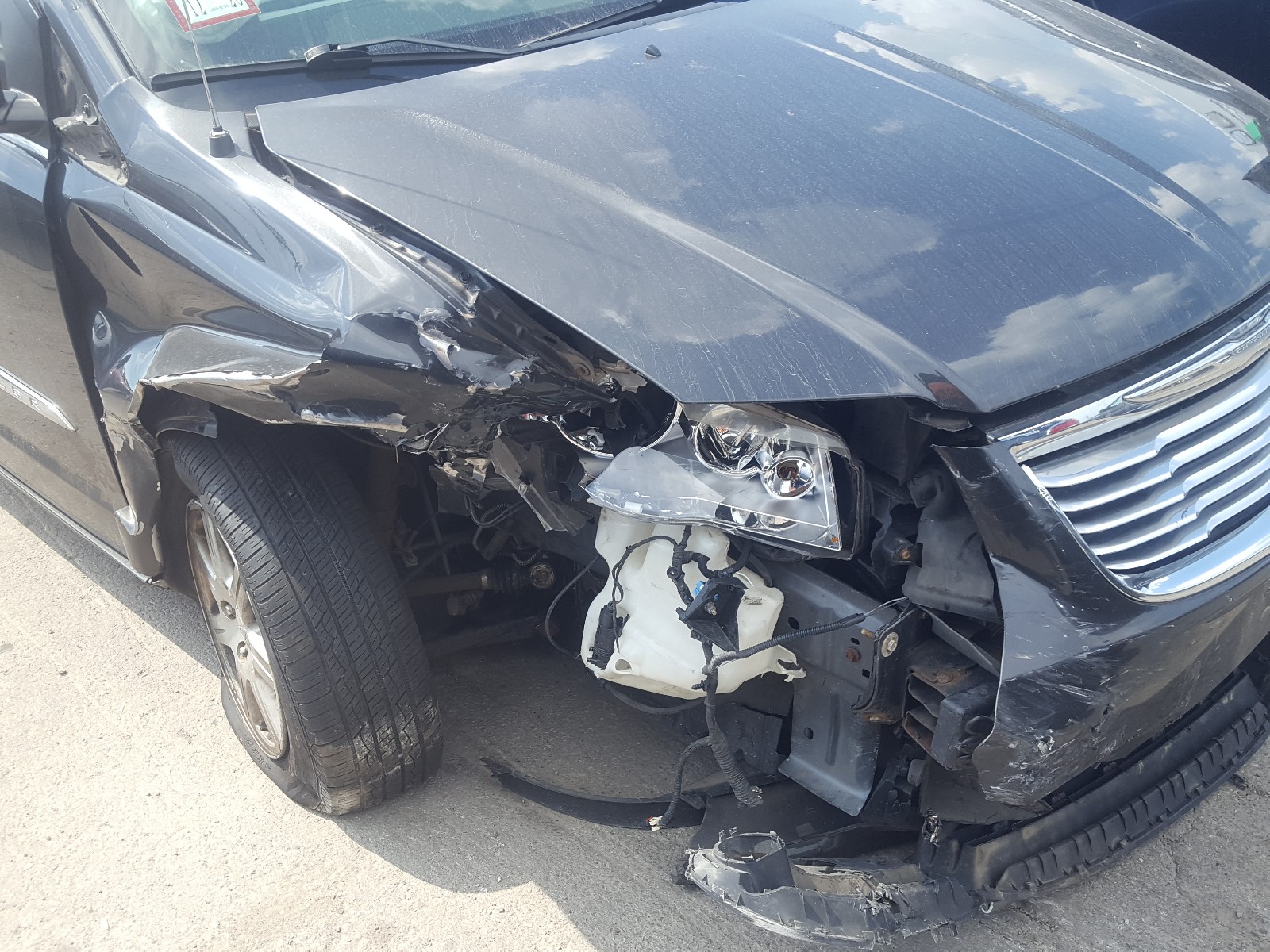 Photo 9 from auction – 2012 CHRYSLER TOWN & COU with VIN 2C4RC1BG3CR140309