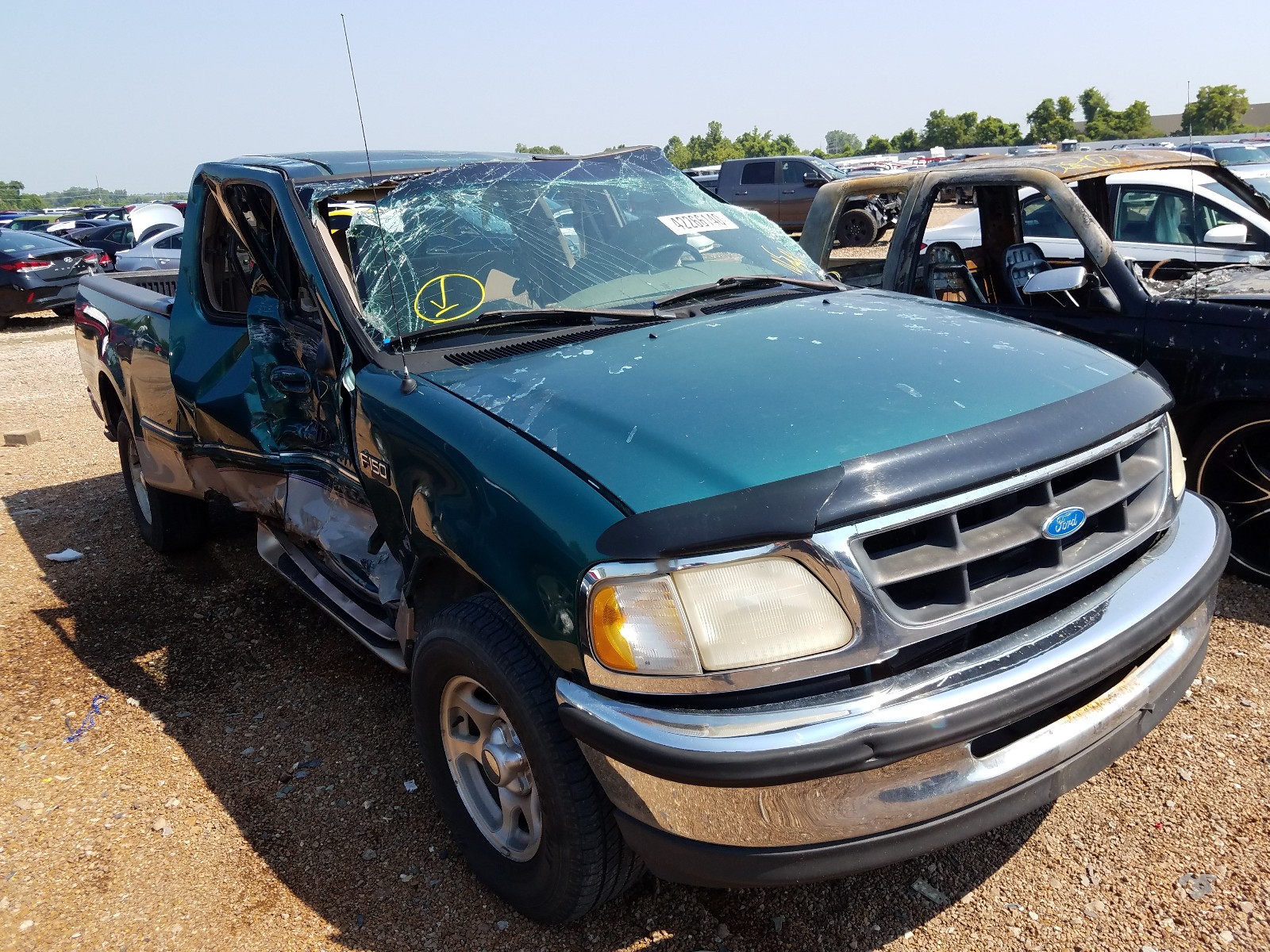 Photo 1 from auction – 1997 FORD F150 with VIN 1FTDX1762VNB21345