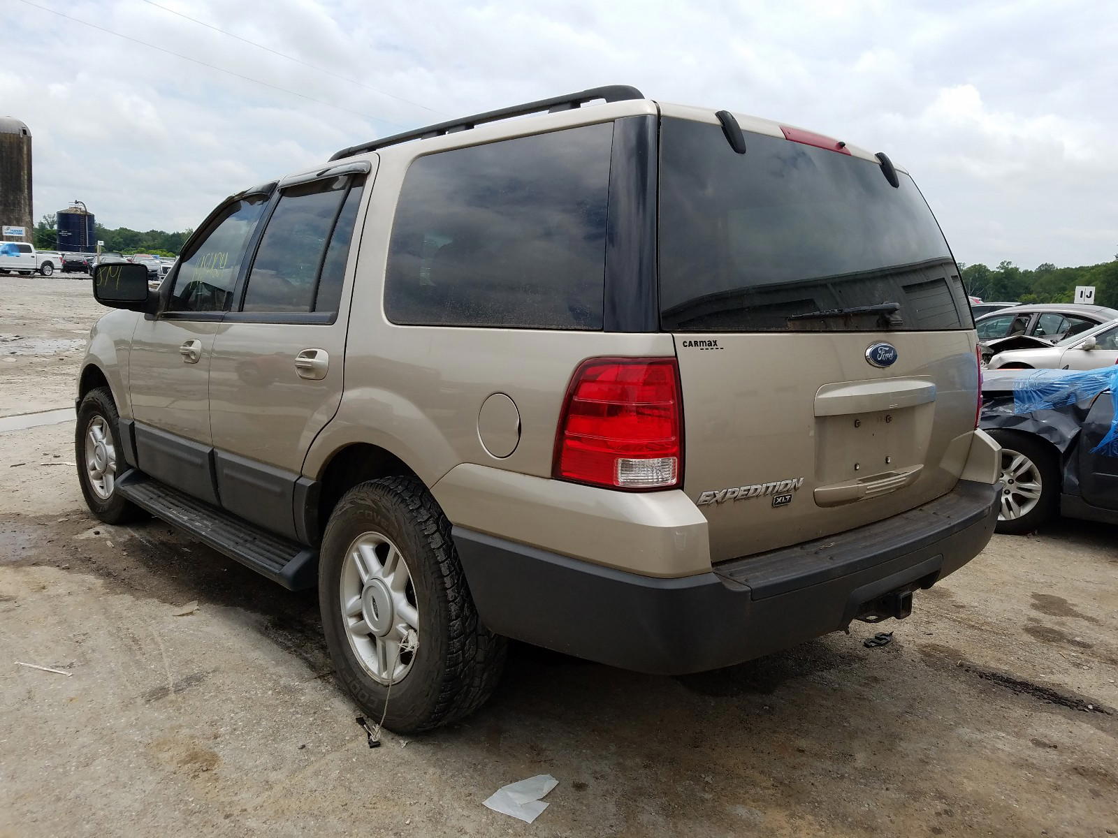 Photo 3 from auction – 2006 FORD EXPEDITION with VIN 1FMPU15546LA16878