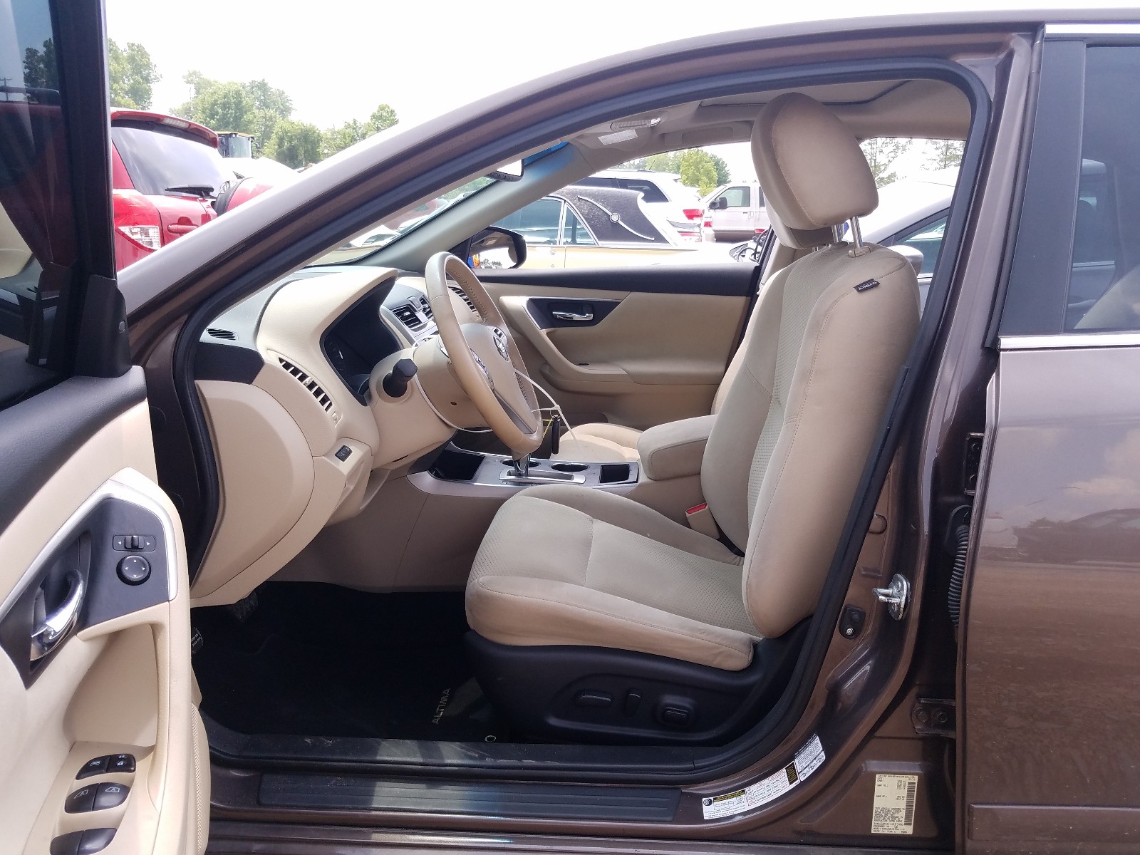 Photo 5 from auction – 2015 NISSAN ALTIMA 2.5 with VIN 1N4AL3AP3FC107386