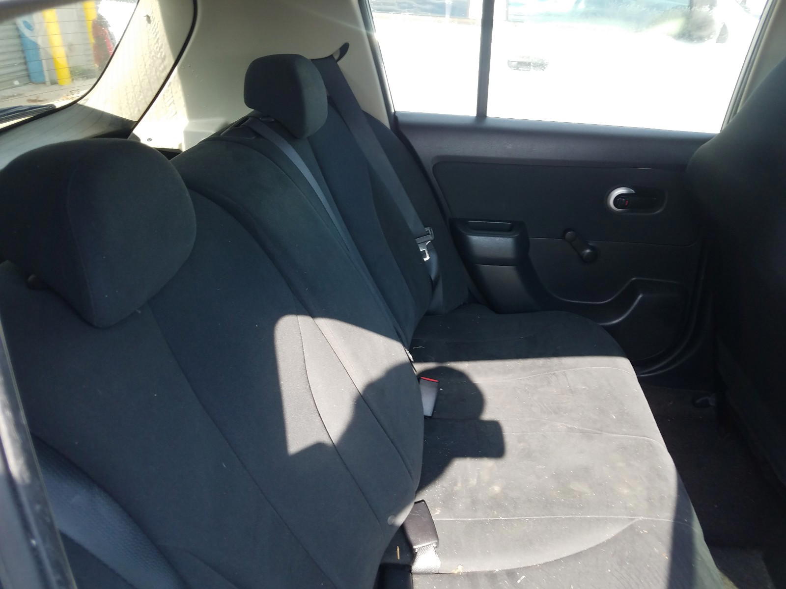 Photo 6 from auction – 2009 NISSAN VERSA S with VIN 3N1BC13E49L478549