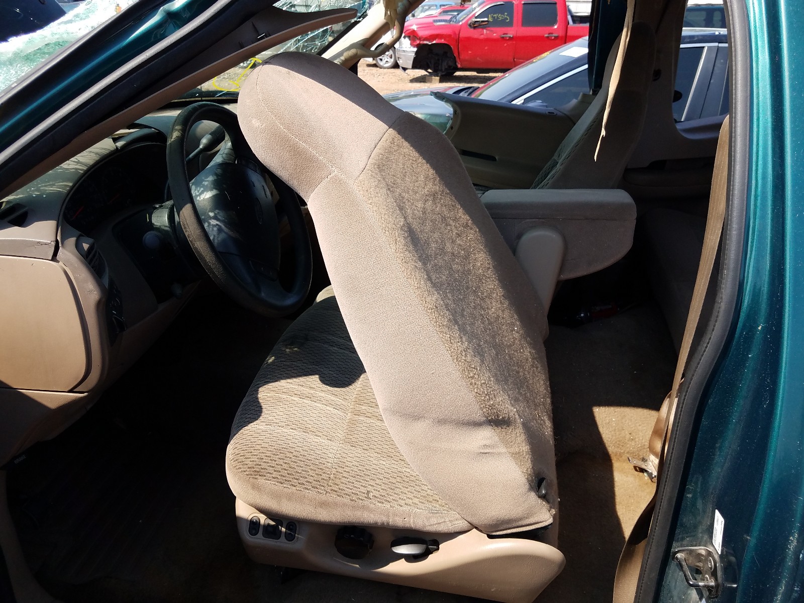 Photo 5 from auction – 1997 FORD F150 with VIN 1FTDX1762VNB21345