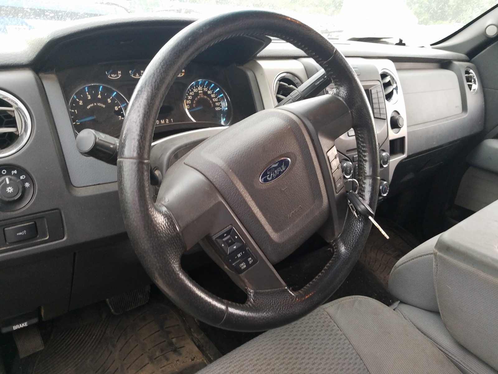 Photo 9 from auction – 2014 FORD F150 SUPER with VIN 1FTEX1EM0EKD27822
