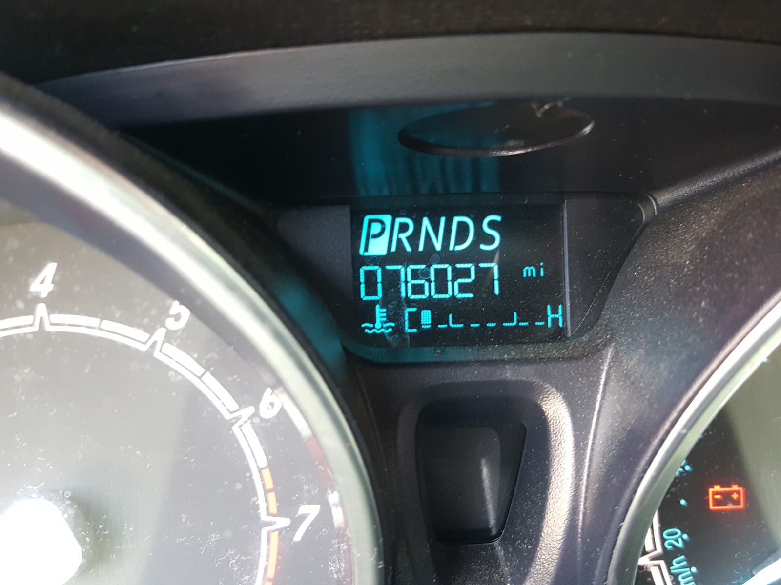 Photo 8 from auction – 2015 FORD FIESTA SE with VIN 3FADP4BJ2FM205874