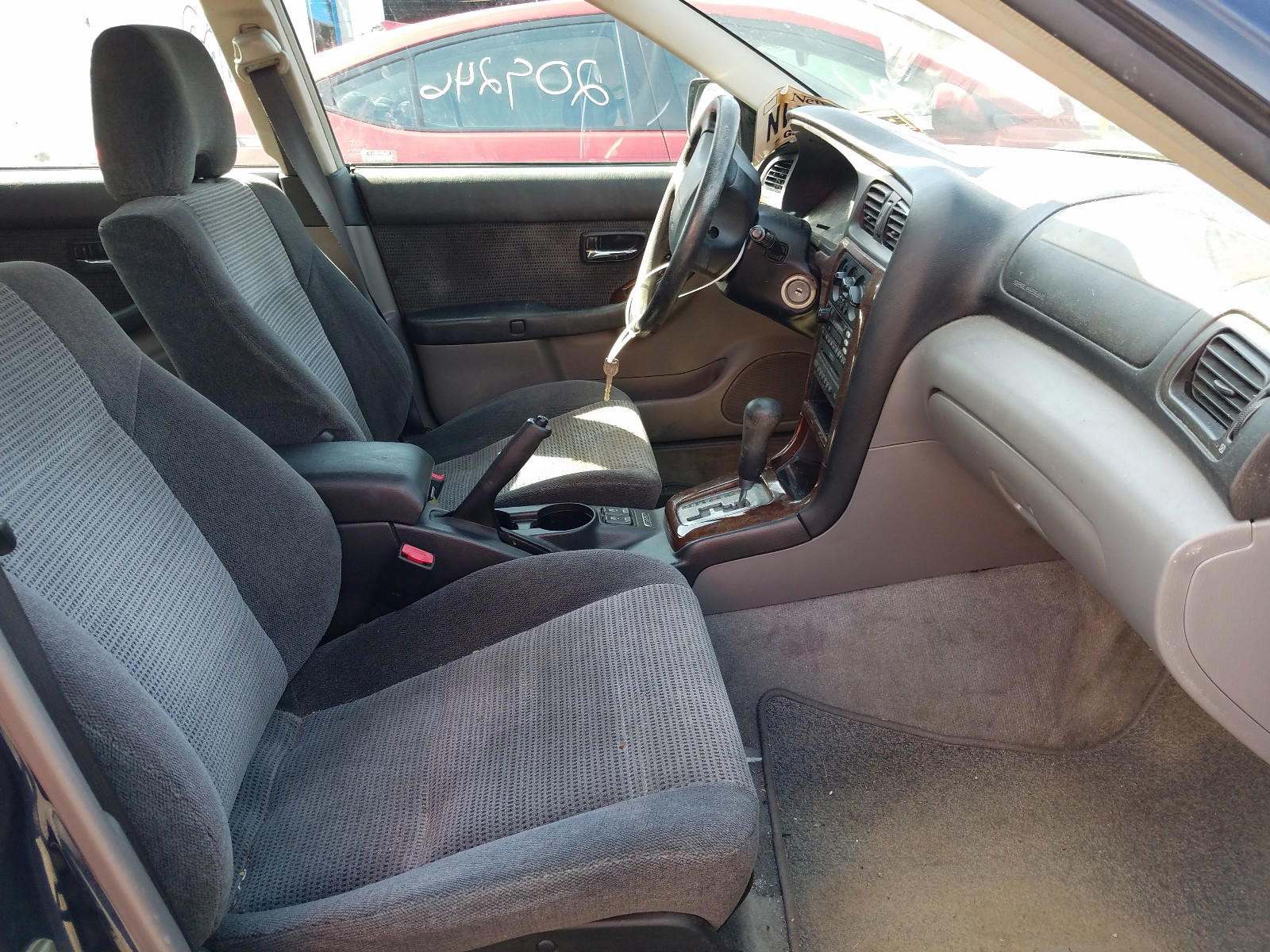 Photo 5 from auction – 2003 SUBARU LEGACY OUT with VIN 4S3BH675937650978