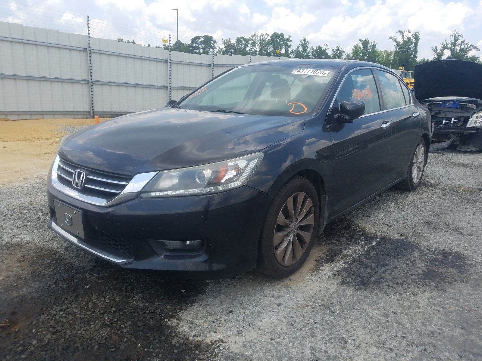 Photo 2 from auction – 2015 HONDA ACCORD EX with VIN 1HGCR2F71FA095594