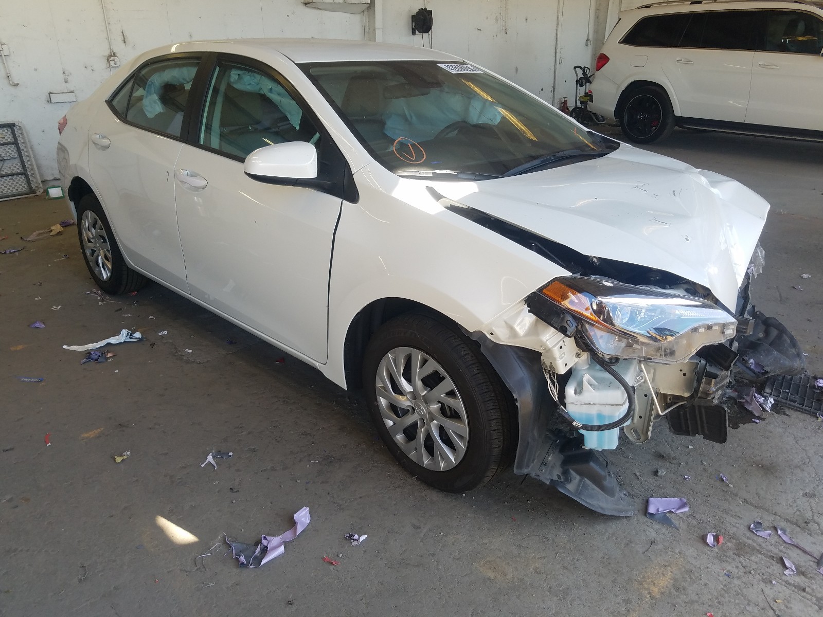 Photo 1 from auction – 2019 TOYOTA COROLLA L with VIN 5YFBURHE5KP869414
