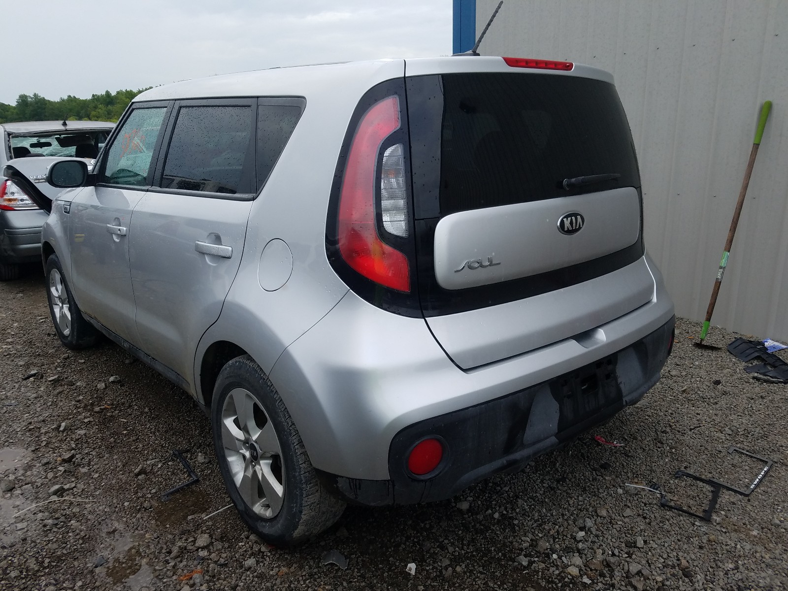 Photo 3 from auction – 2017 KIA SOUL with VIN KNDJN2A25H7414301
