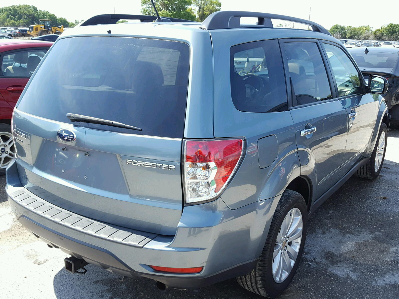 Photo 4 from auction – 2011 SUBARU FORESTER 2 with VIN JF2SHBDCXBG775936