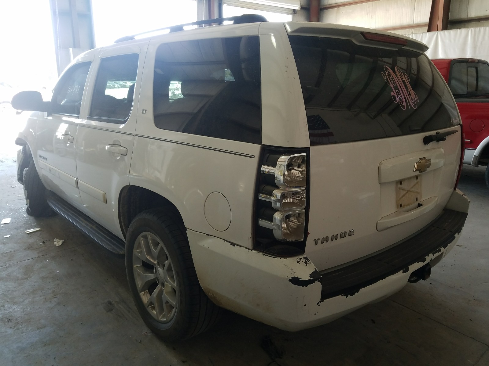 Photo 3 from auction – 2007 CHEVROLET TAHOE C150 with VIN 1GNFC13J97R175372