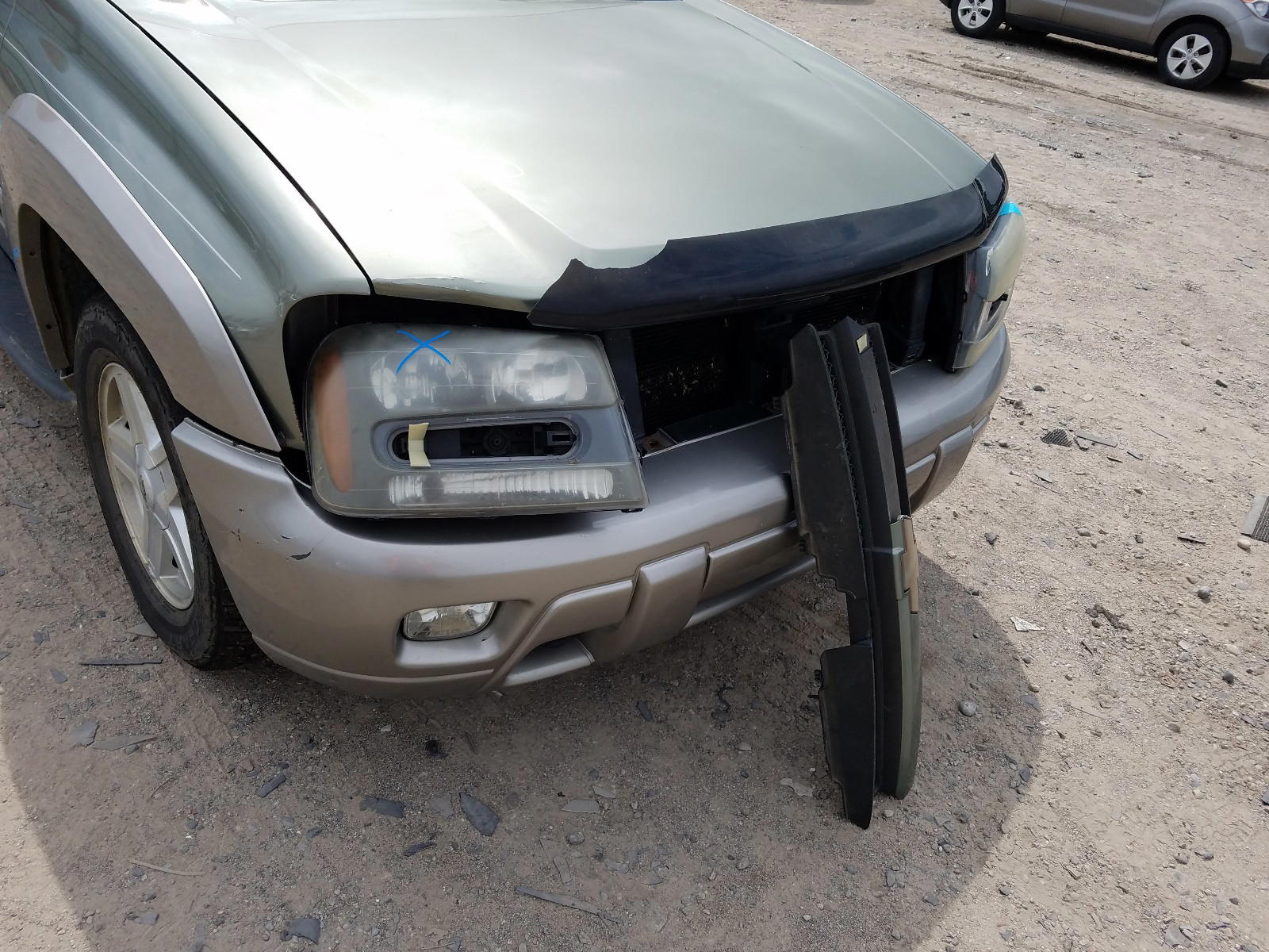 Photo 9 from auction – 2003 CHEVROLET TRAILBLAZE with VIN 1GNET16S336211326