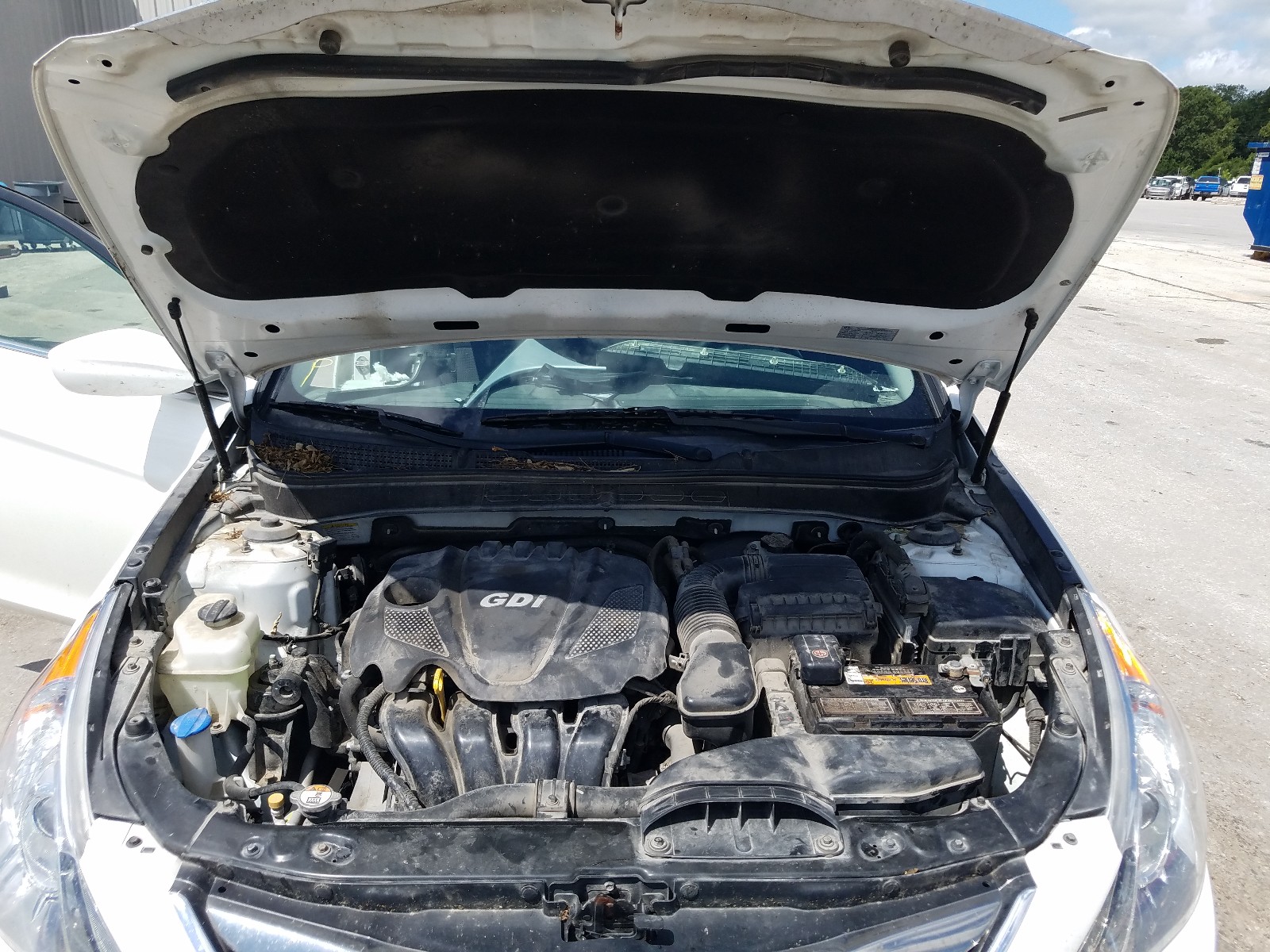 Photo 7 from auction – 2013 HYUNDAI SONATA SE with VIN 5NPEC4AC7DH580529