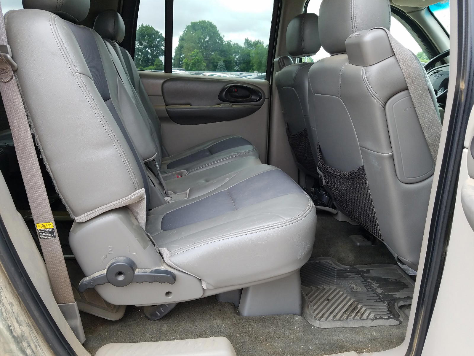 Photo 6 from auction – 2003 CHEVROLET TRAILBLAZE with VIN 1GNET16S336211326