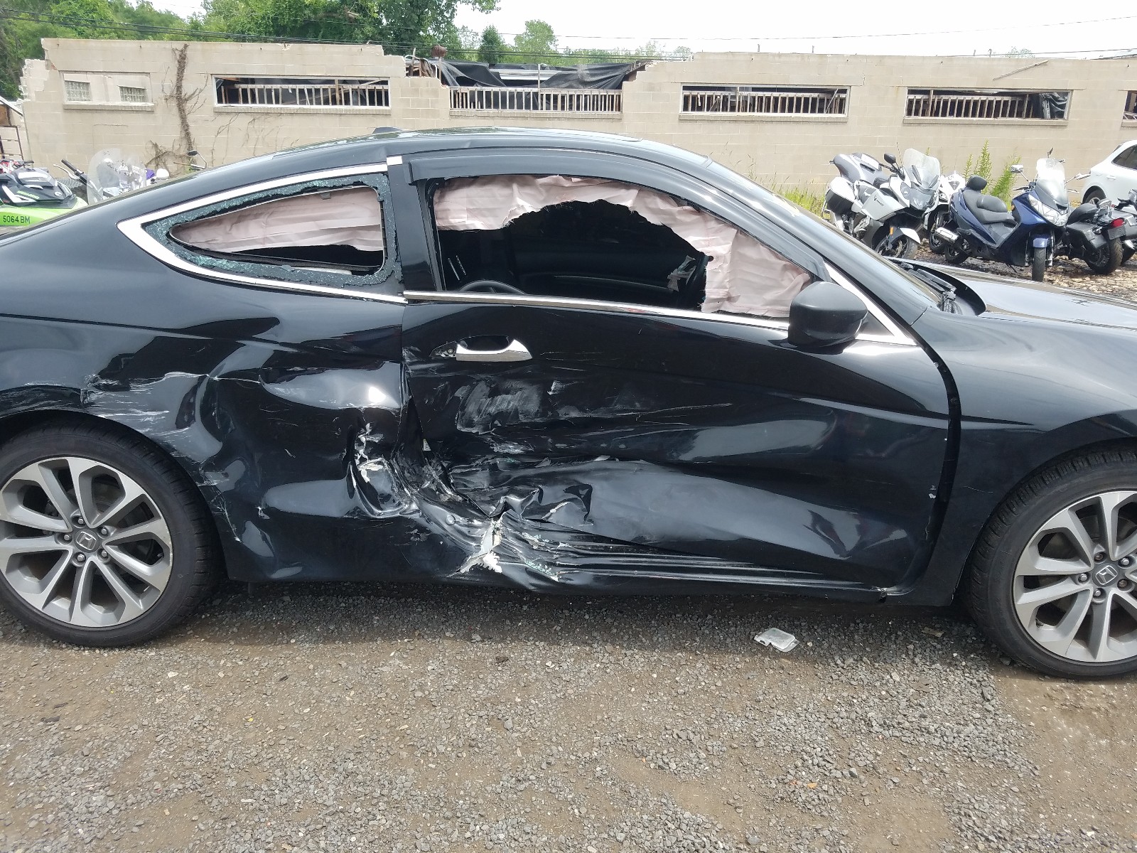 Photo 9 from auction – 2012 HONDA ACCORD EXL with VIN 1HGCS2B87CA009879