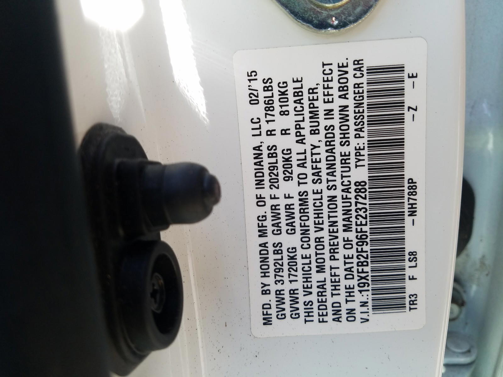 Photo 10 from auction – 2015 HONDA CIVIC EXL with VIN 19XFB2F96FE237288