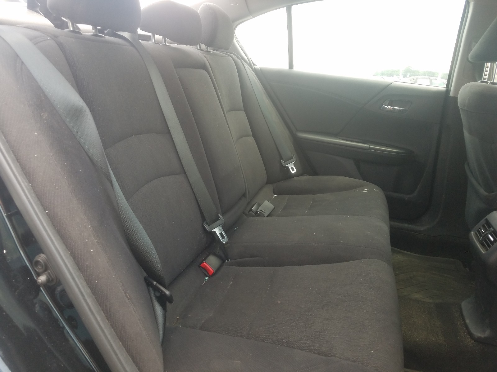 Photo 6 from auction – 2015 HONDA ACCORD EX with VIN 1HGCR2F71FA095594