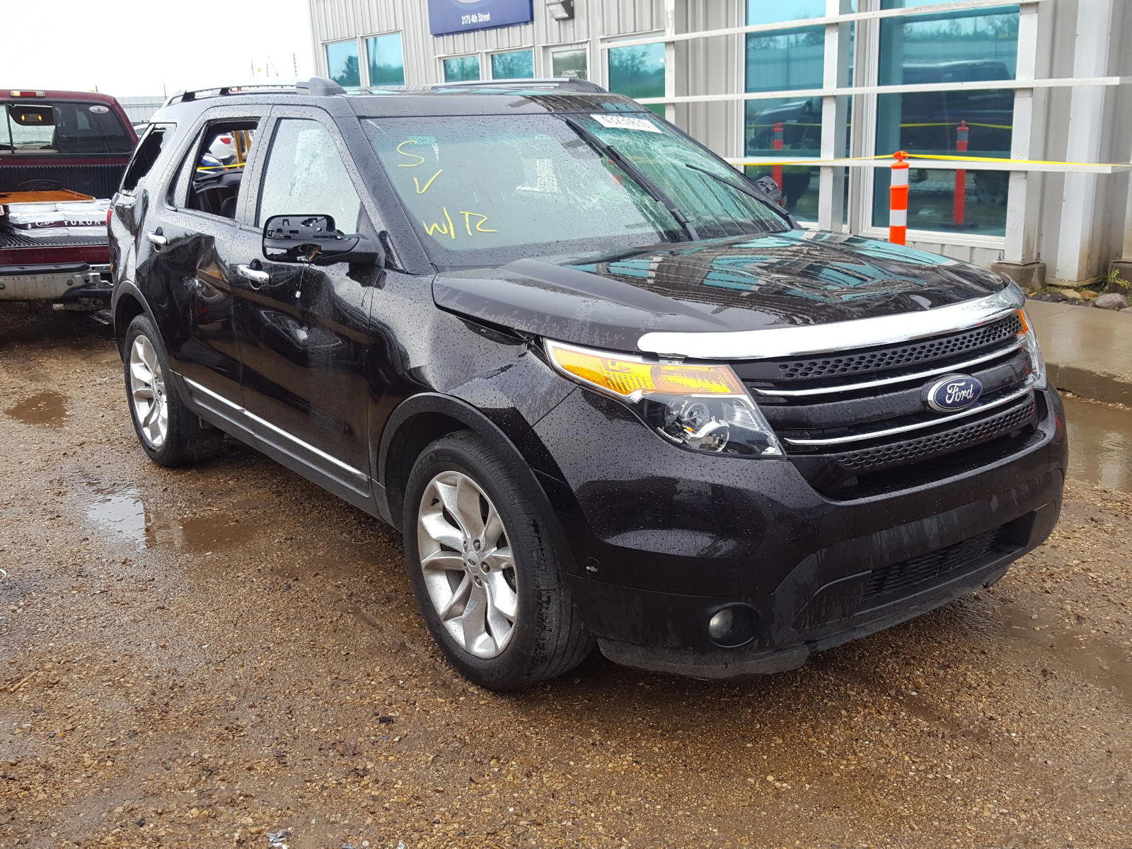 FORD EXPLORER L 2014 with VIN 1FM5K8F89EGC41335 - Photo from auction