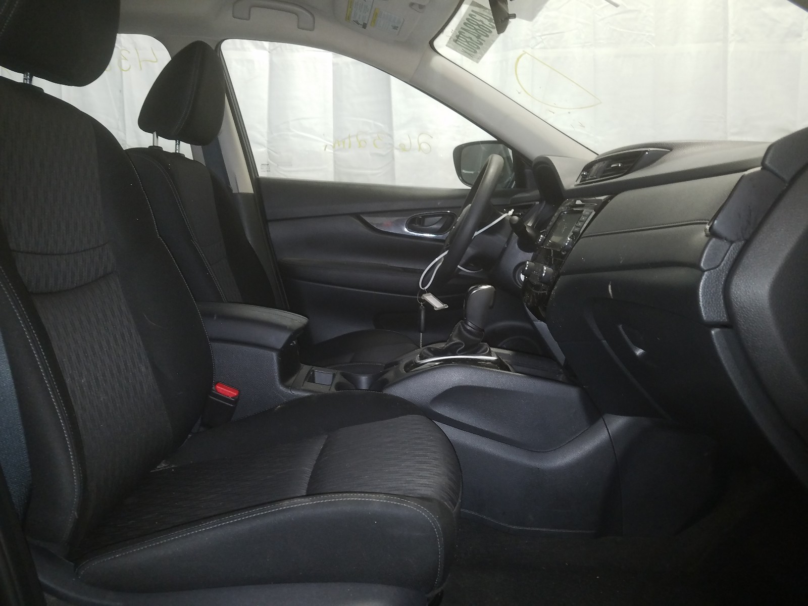 Photo 5 from auction – 2019 NISSAN ROGUE S with VIN KNMAT2MV4KP514960