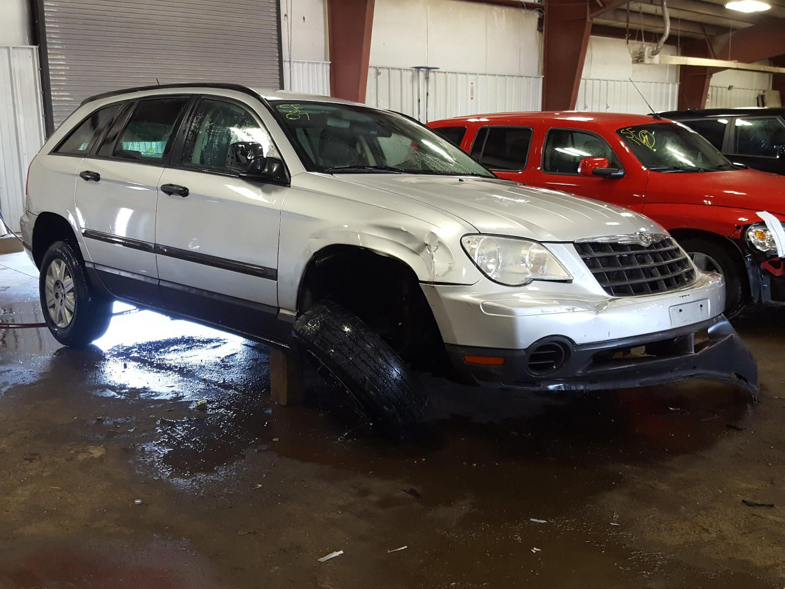 CHRYSLER PACIFICA 2007 with VIN 2A8GM48L77R202478 - Photo from auction
