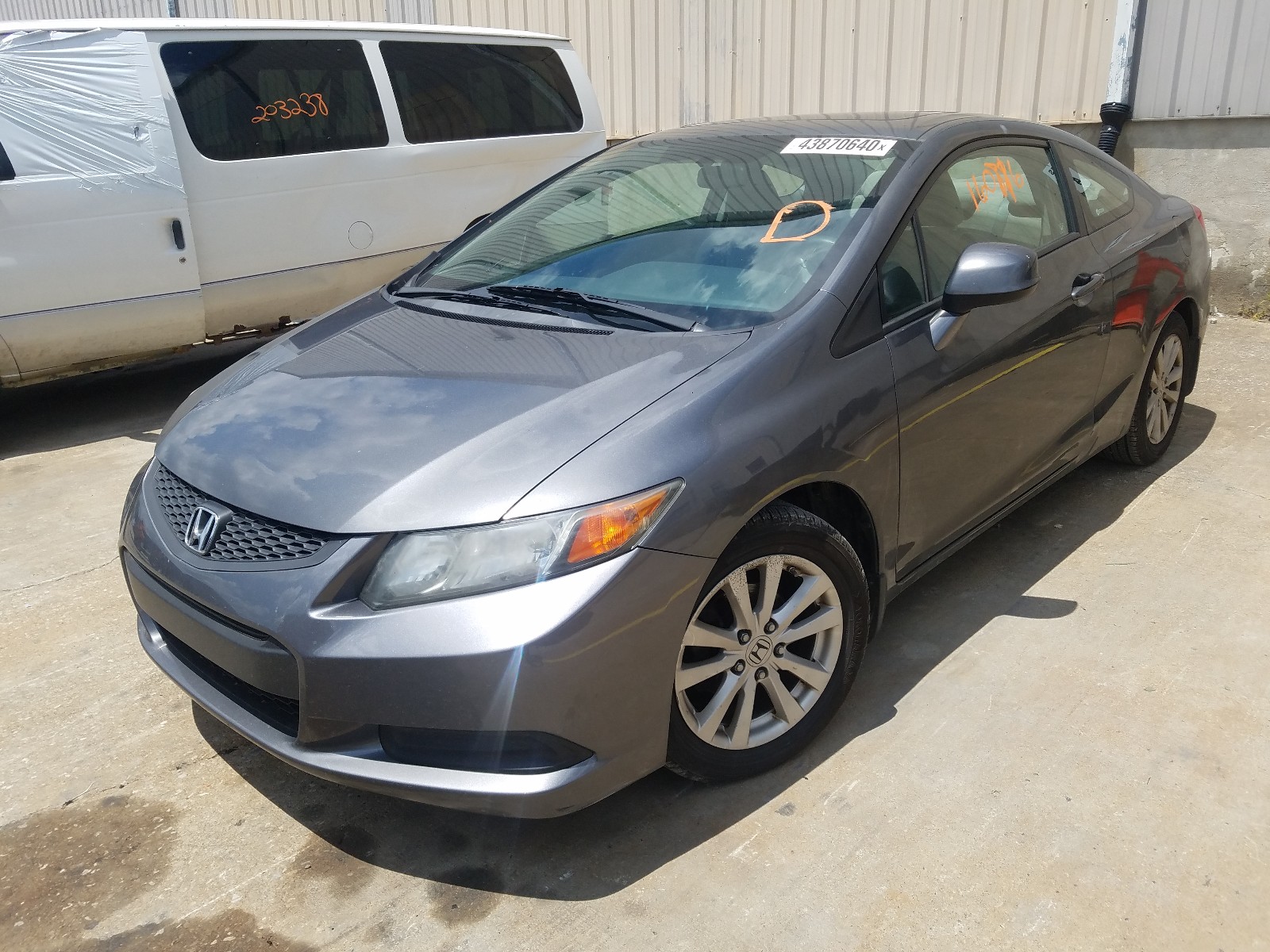 Photo 2 from auction – 2012 HONDA CIVIC EX with VIN 2HGFG3B8XCH516510