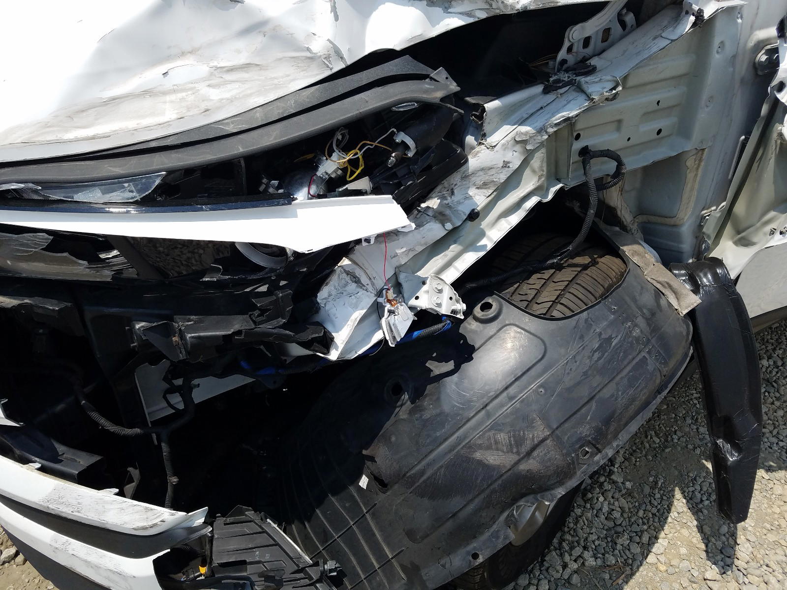Photo 9 from auction – 2016 HYUNDAI TUCSON LIM with VIN KM8J3CA43GU122672