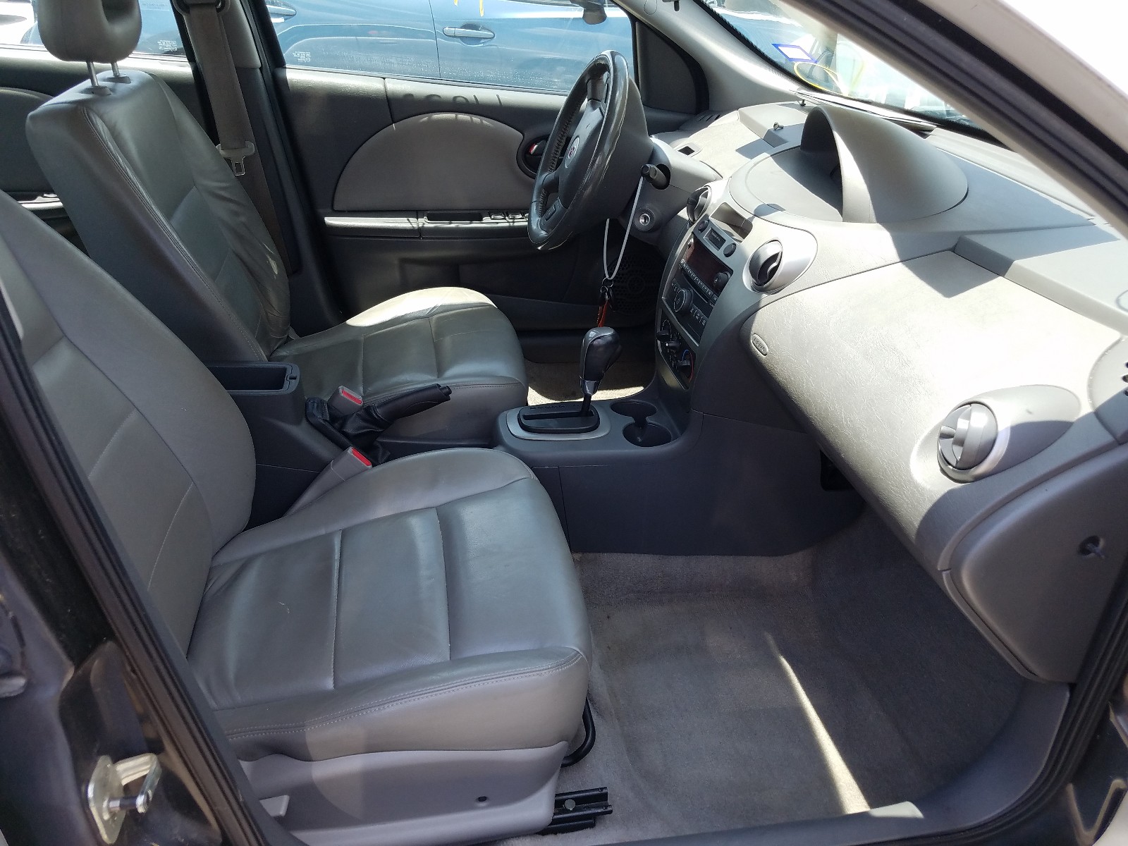 Photo 5 from auction – 2007 SATURN ION LEVEL with VIN 1G8AL55F27Z147748