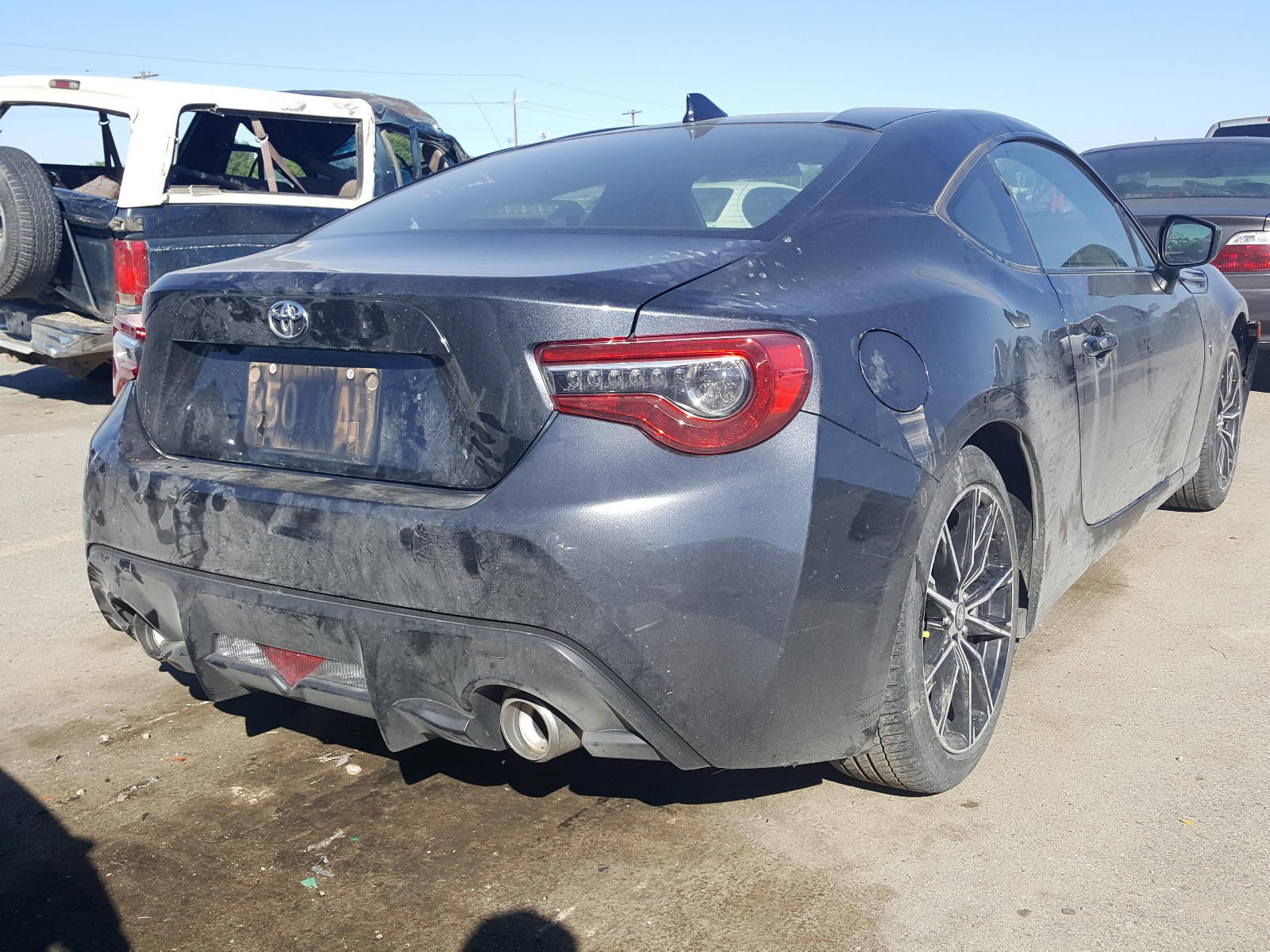Photo 4 from auction – 2017 TOYOTA 86 BASE with VIN JF1ZNAA14H9705855