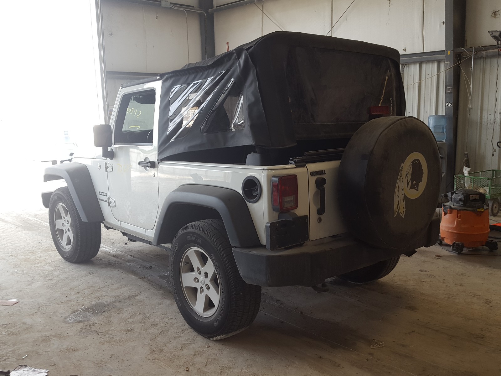 Photo 3 from auction – 2017 JEEP WRANGLER S with VIN 1C4AJWAG8HL512597