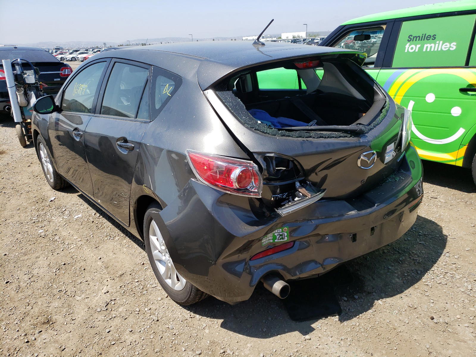 Photo 3 from auction – 2012 MAZDA 3 I with VIN JM1BL1L88C1661930