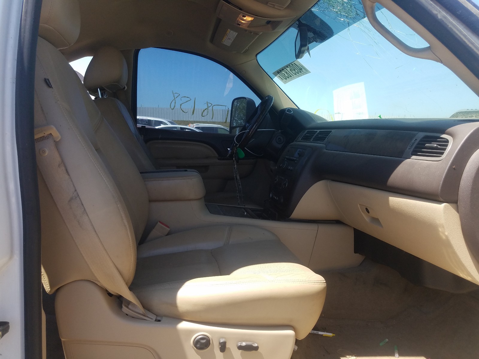 Photo 5 from auction – 2012 GMC SIERRA K25 with VIN 1GT125E81CF178107