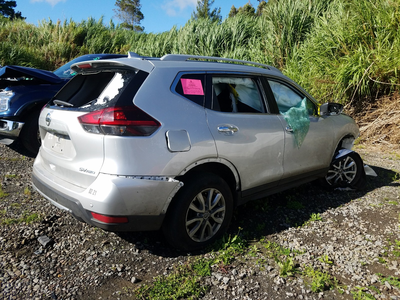 Photo 4 from auction – 2019 NISSAN ROGUE S with VIN 5N1AT2MV2KC755967