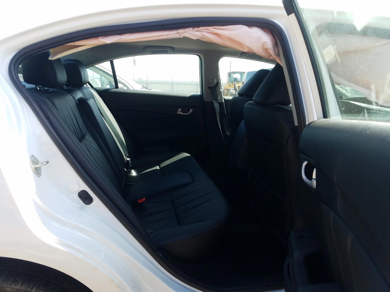 Photo 6 from auction – 2015 HONDA CIVIC EXL with VIN 19XFB2F96FE237288
