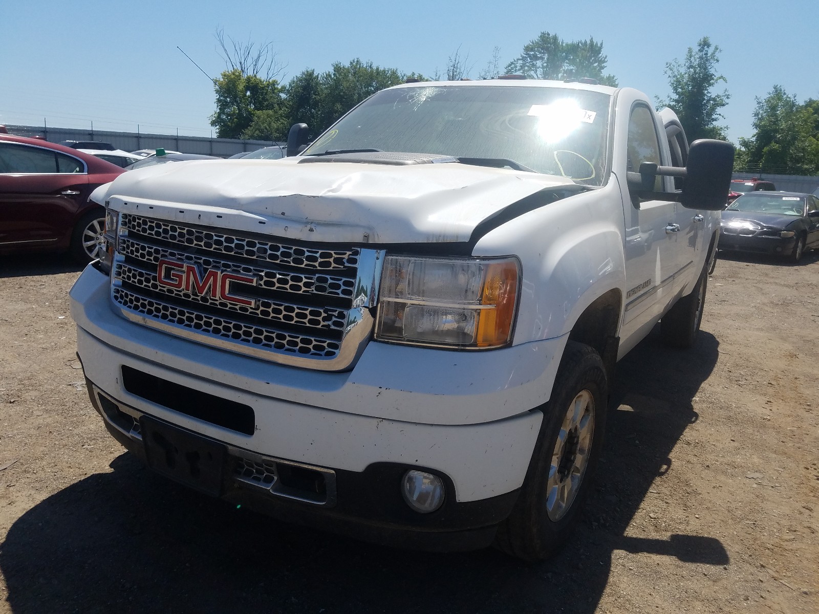 Photo 2 from auction – 2012 GMC SIERRA K25 with VIN 1GT125E81CF178107