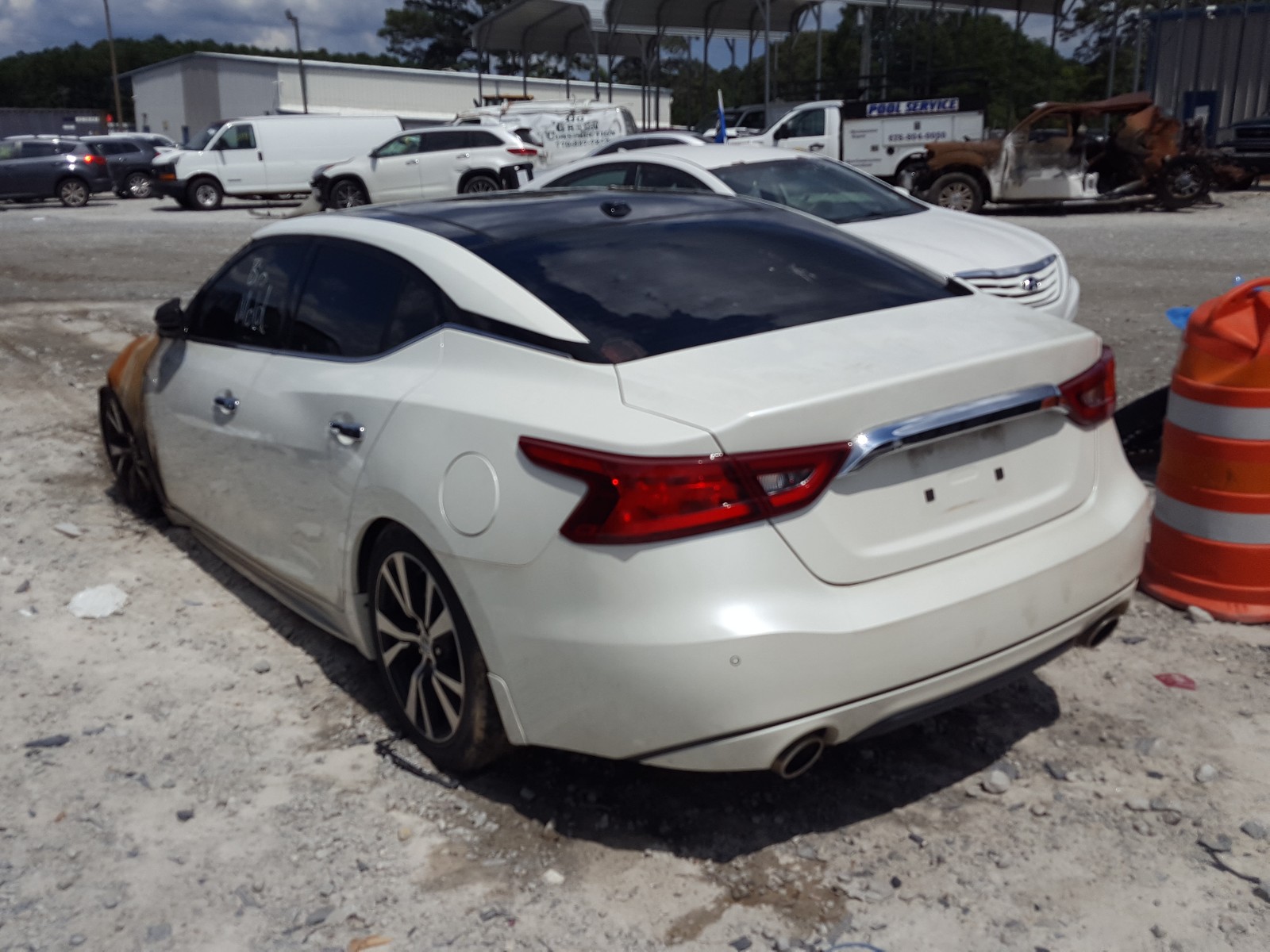 Photo 3 from auction – 2017 NISSAN MAXIMA 3.5 with VIN 1N4AA6AP5HC391470