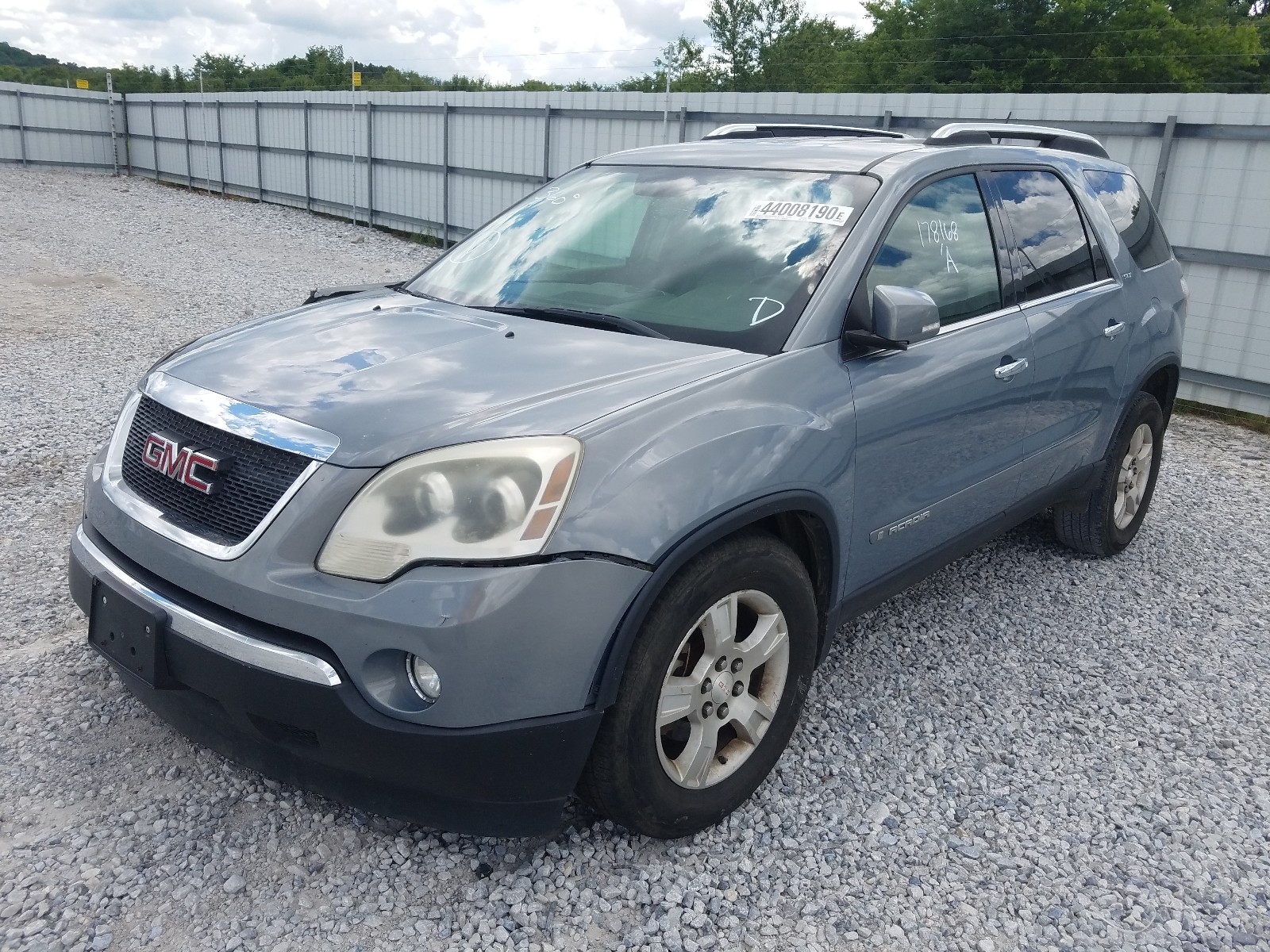 Zdjęcie 2 z aukcji – 2008 GMC ACADIA SLT z VIN 1GKER23738J239133