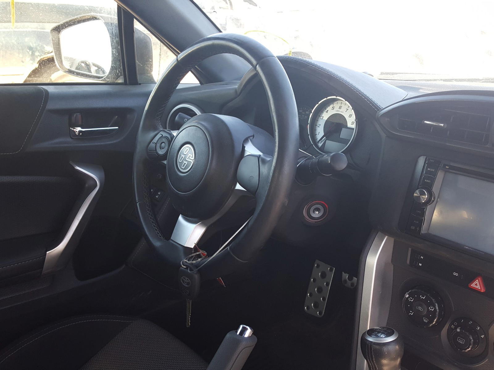 Photo 9 from auction – 2017 TOYOTA 86 BASE with VIN JF1ZNAA14H9705855