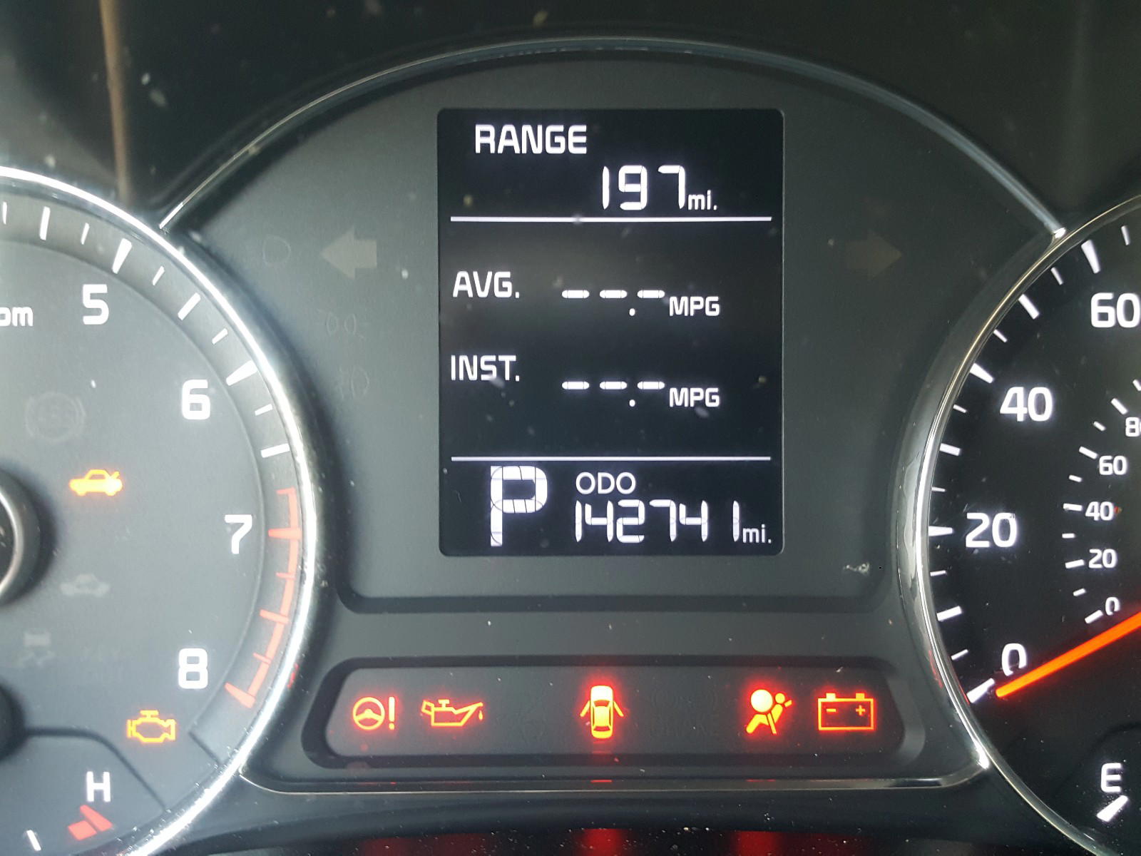 Photo 8 from auction – 2014 KIA FORTE LX with VIN KNAFX4A61E5089424