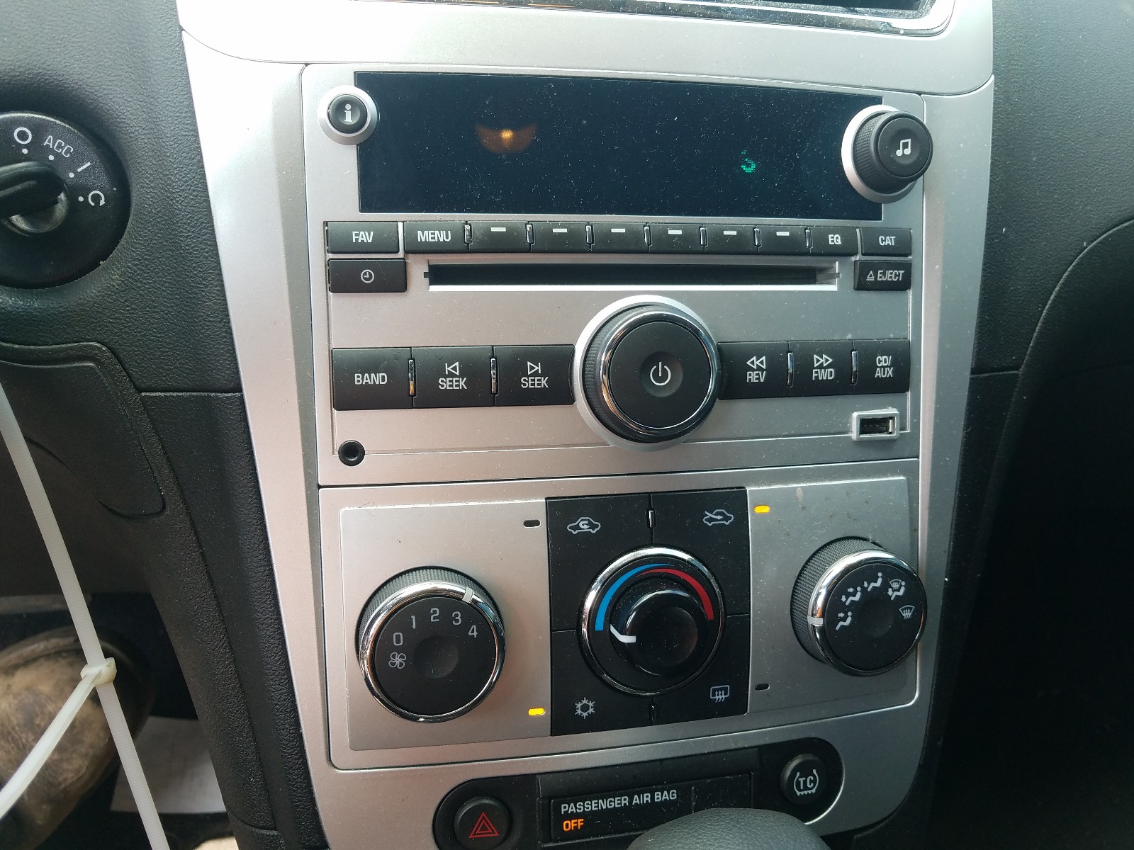 Zdjęcie 9 z aukcji – 2011 CHEVROLET MALIBU z VIN 1G1ZC5E13BF210923