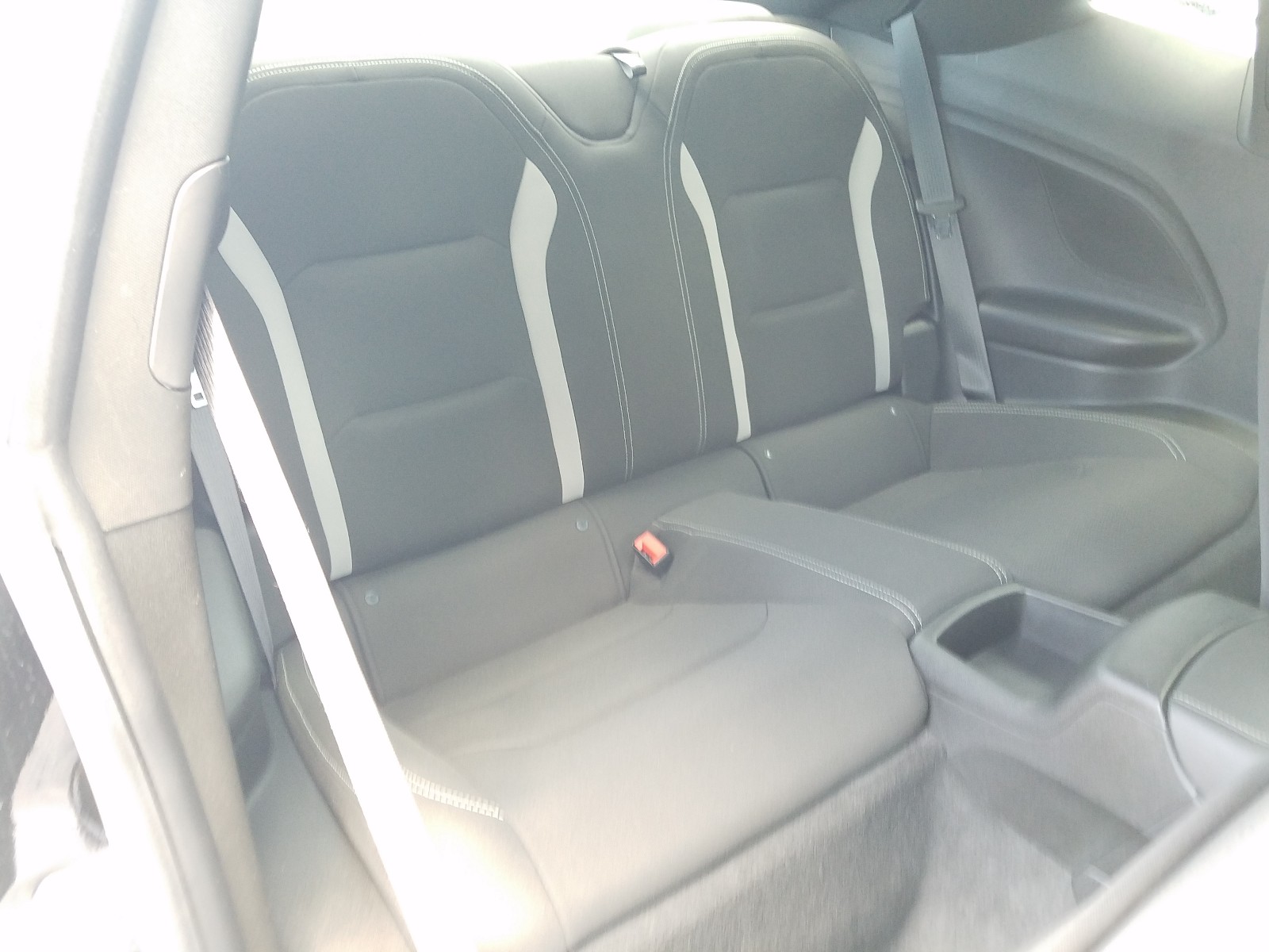 Photo 6 from auction – 2019 CHEVROLET CAMARO LS with VIN 1G1FB1RX4K0159058
