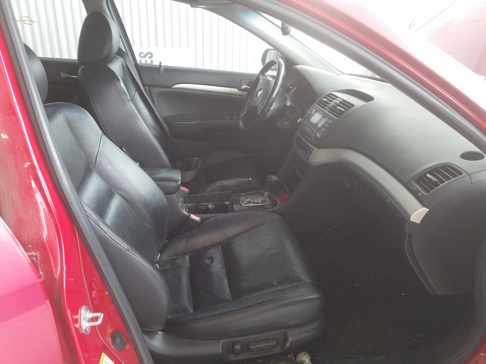 Photo 5 from auction – 2005 ACURA TSX with VIN JH4CL96885C021043