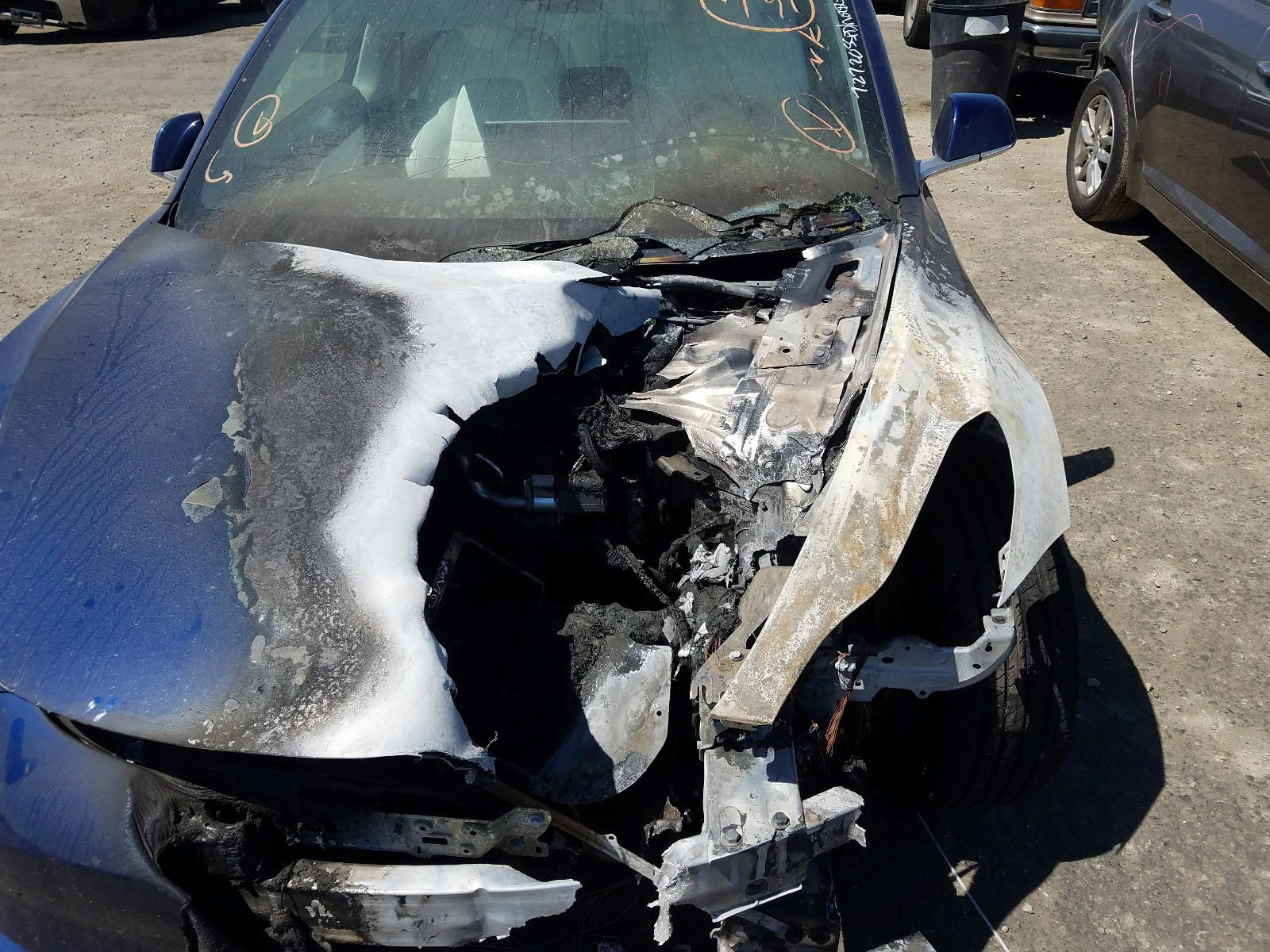 Photo 9 from auction – 2019 TESLA MODEL 3 with VIN 5YJ3E1EA2KF332838