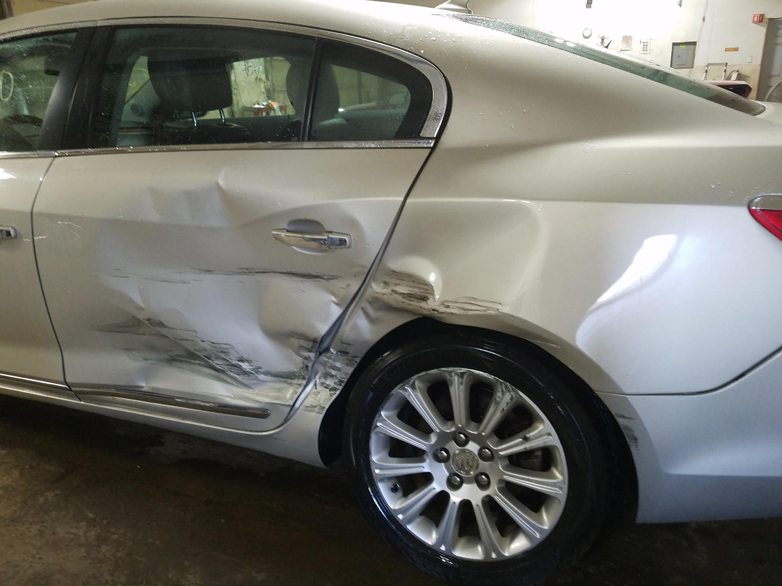 Photo 9 from auction – 2013 BUICK LACROSSE P with VIN 1G4GF5E35DF325643