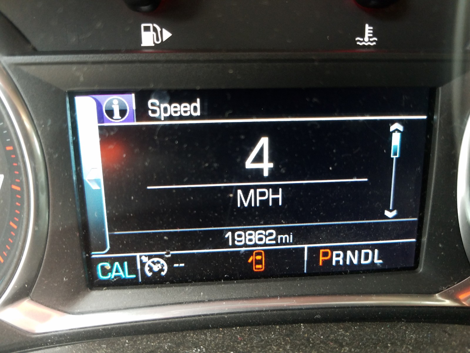 Photo 18 from auction – 2018 CHEVROLET MALIBU LT with VIN 1G1ZD5ST1JF101460