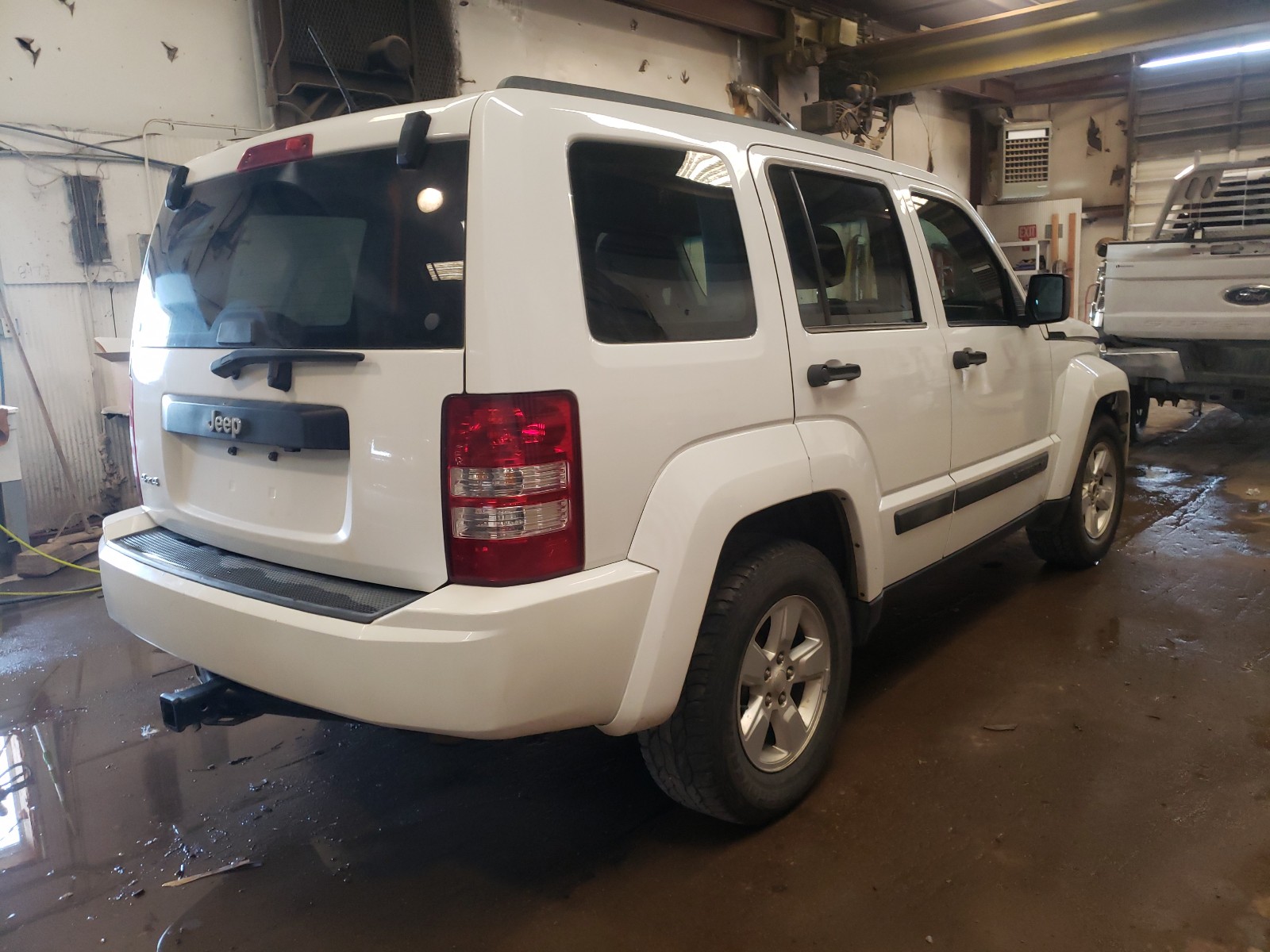 Photo 4 from auction – 2012 JEEP LIBERTY SP with VIN 1C4PJMAK8CW162124